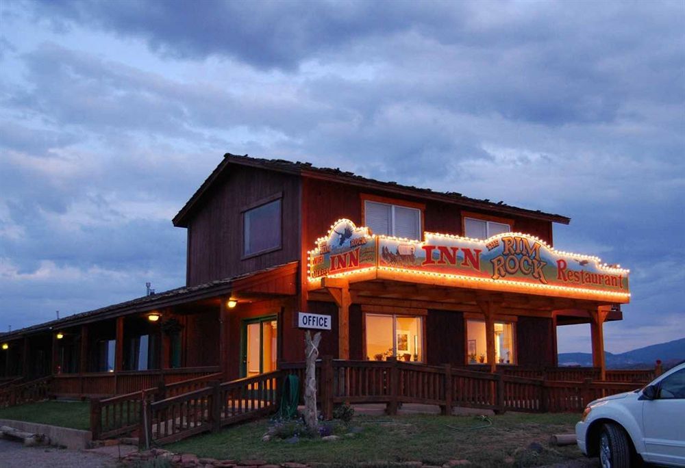 The Rim Rock Inn Torrey Exteriör bild
